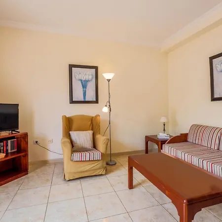 Apartamento Pinocho 1 Apartment *