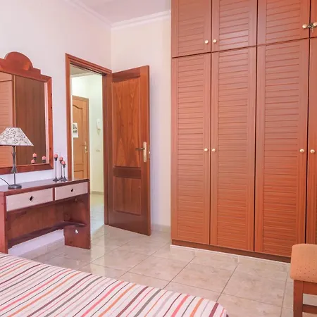 Apartment Apartamento Pinocho 1 *